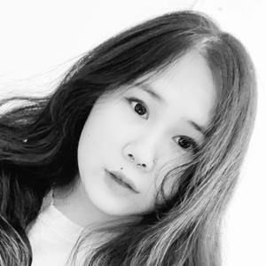 Meet your Posher, Anne